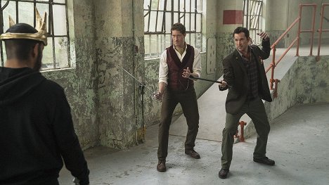 Noah Wyle - The Librarians - And the Bleeding Crown - Photos