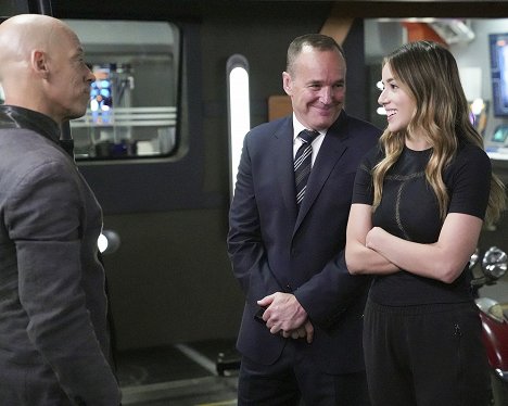 Clark Gregg, Chloe Bennet - A S.H.I.E.L.D. ügynökei - As I Have Always Been - Forgatási fotók