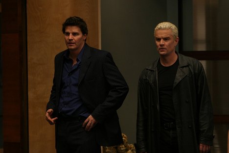 David Boreanaz, James Marsters - Angel - Jäger der Finsternis - Menschen wie wir - Filmfotos