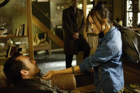 Paul Blackthorne, Elizabeth Thai - The Dresden Files - De la película