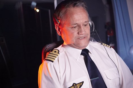 Russell Ferrier - Mayday - Alarm im Cockpit - Air France 447 verschollen - Filmfotos