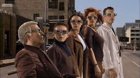 Ricardo Montalban, Daryl Sabara, Alexa PenaVega, Carla Gugino, Antonio Banderas - Mission 3D - Game Over - Filmfotos