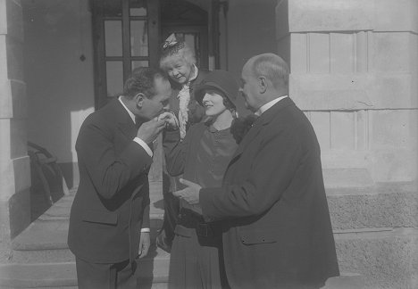 Lars Egge, Stina Berg, Margita Alfvén, Oscar Byström - Janssons frestelse - Filmfotók