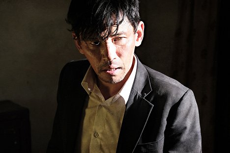 Jeong-min Hwang - Libéranos del mal - De la película