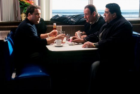 Michael Rispoli, James Gandolfini, Vincent Pastore - The Sopranos - To Save Us All from Satan's Power - Van film