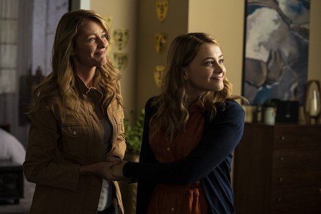 Louise Lombard, Josephine Langford - After Truth - Filmfotos