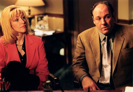 Edie Falco, James Gandolfini - The Sopranos - Army of One - Photos
