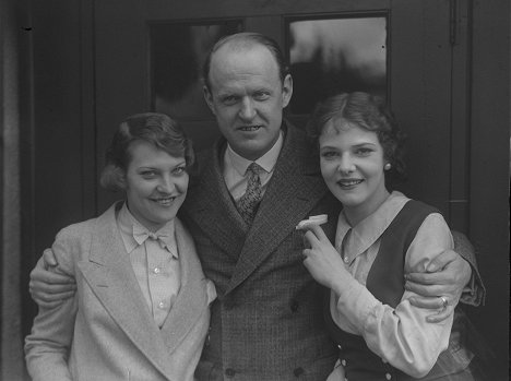 Gina Manès, Vilhelm Bryde, Elissa Landi - Synd - Tournage