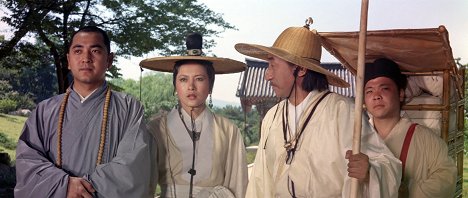 Paul Chun, Feng Hsu, Yueh Sun - Kong shan ling yu - Kuvat elokuvasta