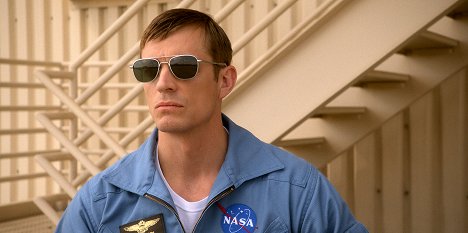 Joel Kinnaman - For All Mankind - Nixon's Women - Do filme