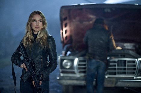 Sarah Carter - Falling Skies - Le Convoi de la mort - Film