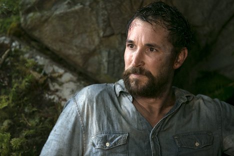 Noah Wyle - Falling Skies - Search and Recover - Z filmu