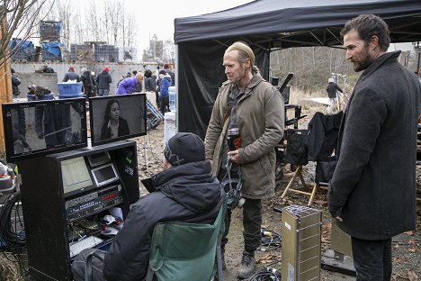 Will Patton, Noah Wyle - Falling Skies - Till Death Do Us Part - Making of
