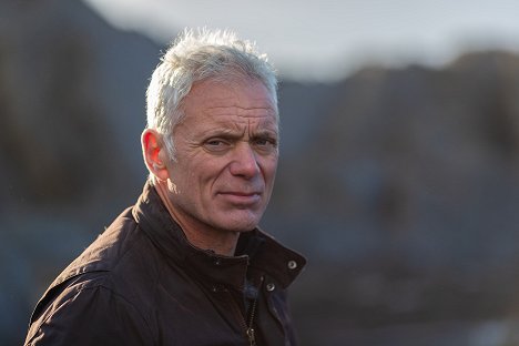 Jeremy Wade - Mysteries of the Deep - Photos