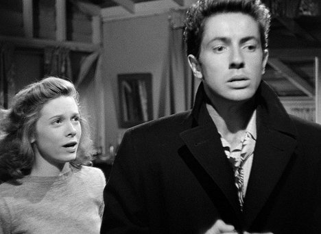 Cathy O'Donnell, Farley Granger - They Live by Night - Photos