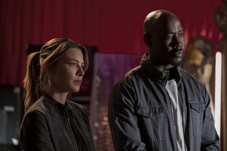 Lauren German, D.B. Woodside - Lucifer - Detective Amenadiel - Filmfotos