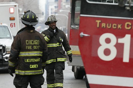 Eamonn Walker - Chicago Fire - A Rocket Blasting Off - Photos