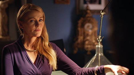 Louise Lombard - Shadow Wolves - Filmfotos