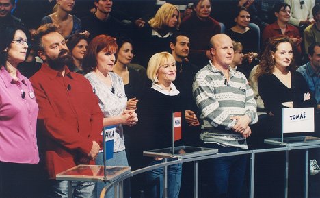Václav Upír Krejčí, Bára Munzarová, Dana Batulková, Markéta Hrubešová - Kufr - Filmfotos