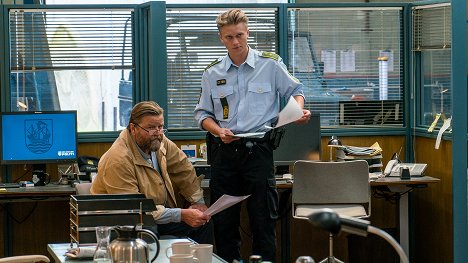 Peter Gantzler, Mathias Käki Jørgensen - Sommerdahl - Fatalt selvmål - del 1 - De la película