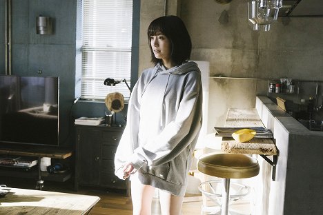 Shiori Yoshida - Kjúso wa čízu no jume o miru - De la película