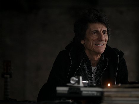 Ronnie Wood - Somebody Up There Likes Me - Z filmu