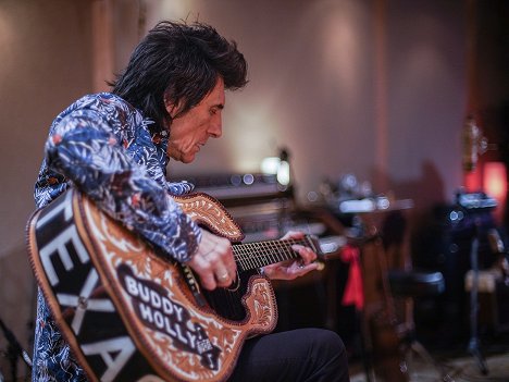 Ronnie Wood - Somebody Up There Likes Me - Van film