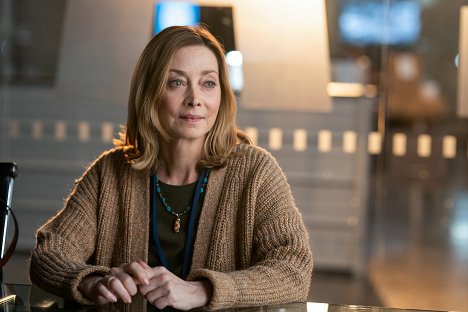 Sharon Lawrence - L.A.'s Finest - Bad Company - Filmfotos