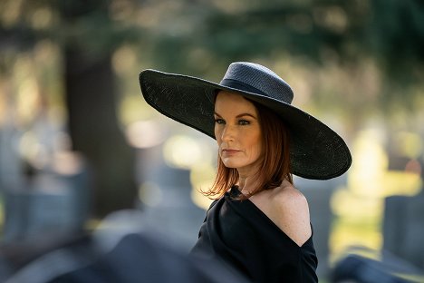 Laura Leighton - L.A.'s Finest - For Life - Photos