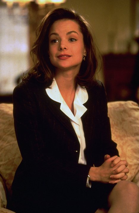 Kimberly Williams-Paisley - Father of the Bride Part II - Photos