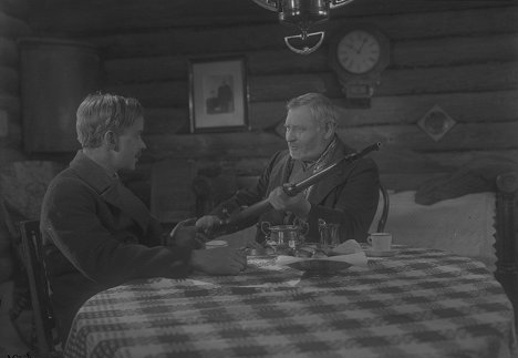 Anders Henrikson, Hjalmar Peters - Den starkaste - De la película
