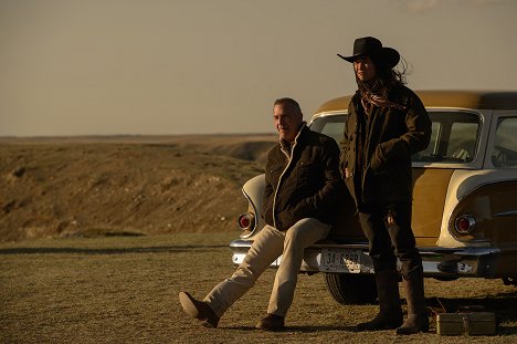 Kevin Costner, Booboo Stewart - A vér földje - Filmfotók