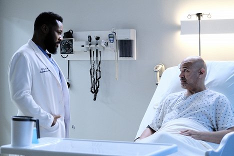 Malcolm-Jamal Warner, Philip Anthony-Rodriguez - The Resident - Burn It All Down - Photos