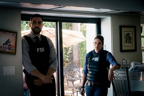 Zeeko Zaki, Missy Peregrym - FBI: Special Crime Unit - Crossroads - Photos