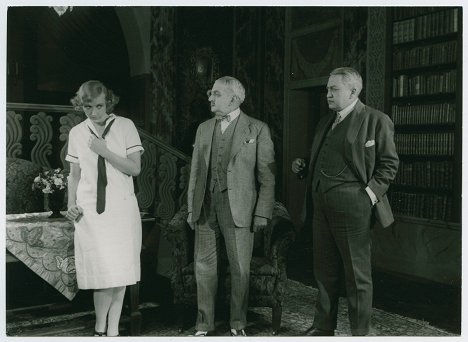 Vera Schmiterlöw, Knut Lambert, Nils Arehn - Orpo - Kuvat elokuvasta