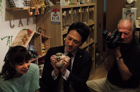 Mahiro Tanimoto, Yuuichi Ishii, Werner Herzog - Family Romance, LLC - Kuvat kuvauksista
