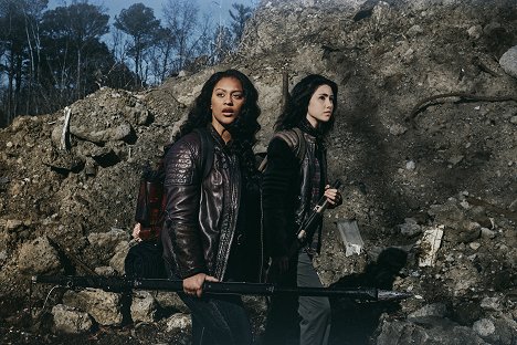 Aliyah Royale, Alexa Mansour - The Walking Dead: Mi vagyunk a világvége - Promóció fotók