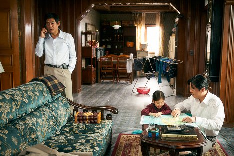 Dong-il Seong, So-yi Park, Hee-won Kim - Dambo - Filmfotók