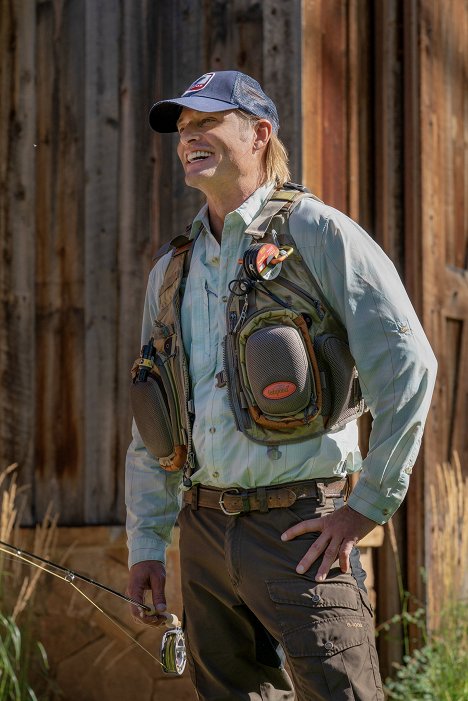 Josh Holloway - Yellowstone - Cowboys and Dreamers - Photos