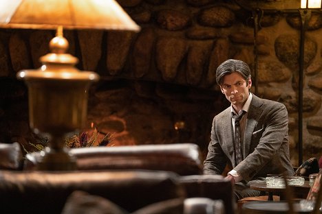 Wes Bentley - Yellowstone - The Beating - Photos