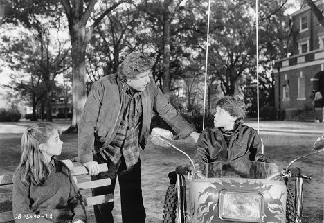 Megan Follows, Gary Busey, Corey Haim - Miedo azul - De la película