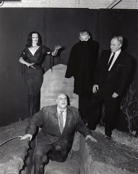 Maila Nurmi, Tor Johnson, Tom Mason, Criswell - Plan 9 from Outer Space - Making of