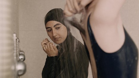Afsaneh Dehrouyeh - Ayaneh - De la película