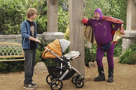 Jason Dolley, Mike Hagerty - Good Luck Charlie - Baby Come Back - Photos