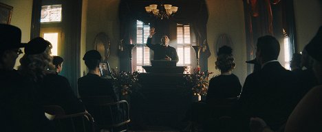 Clancy Brown - The Mortuary - Jeder Tod hat eine Geschichte - Filmfotos
