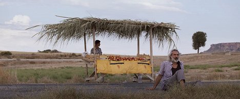 Numan Çakır - Toprak - De la película