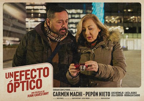 Pepón Nieto, Carmen Machi - Un efecto óptico - Cartões lobby