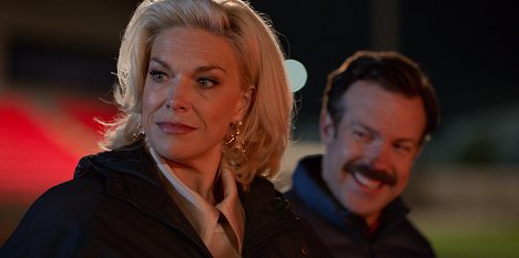 Hannah Waddingham, Jason Sudeikis - Ted Lasso - Two Aces - Kuvat elokuvasta