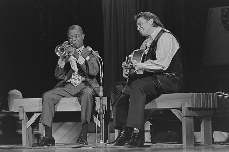 Louis Armstrong, Johnny Cash