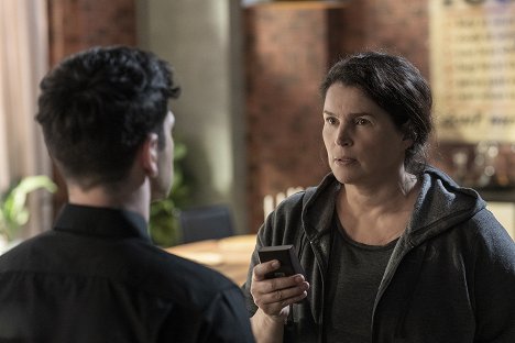 Julia Ormond - The Walking Dead: World Beyond - The Tyger and the Lamb - Photos